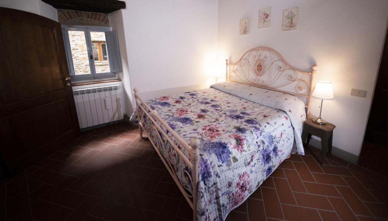 Апартаменты Casa Selvolini - Volpaia Рада ин Шанти Экстерьер фото