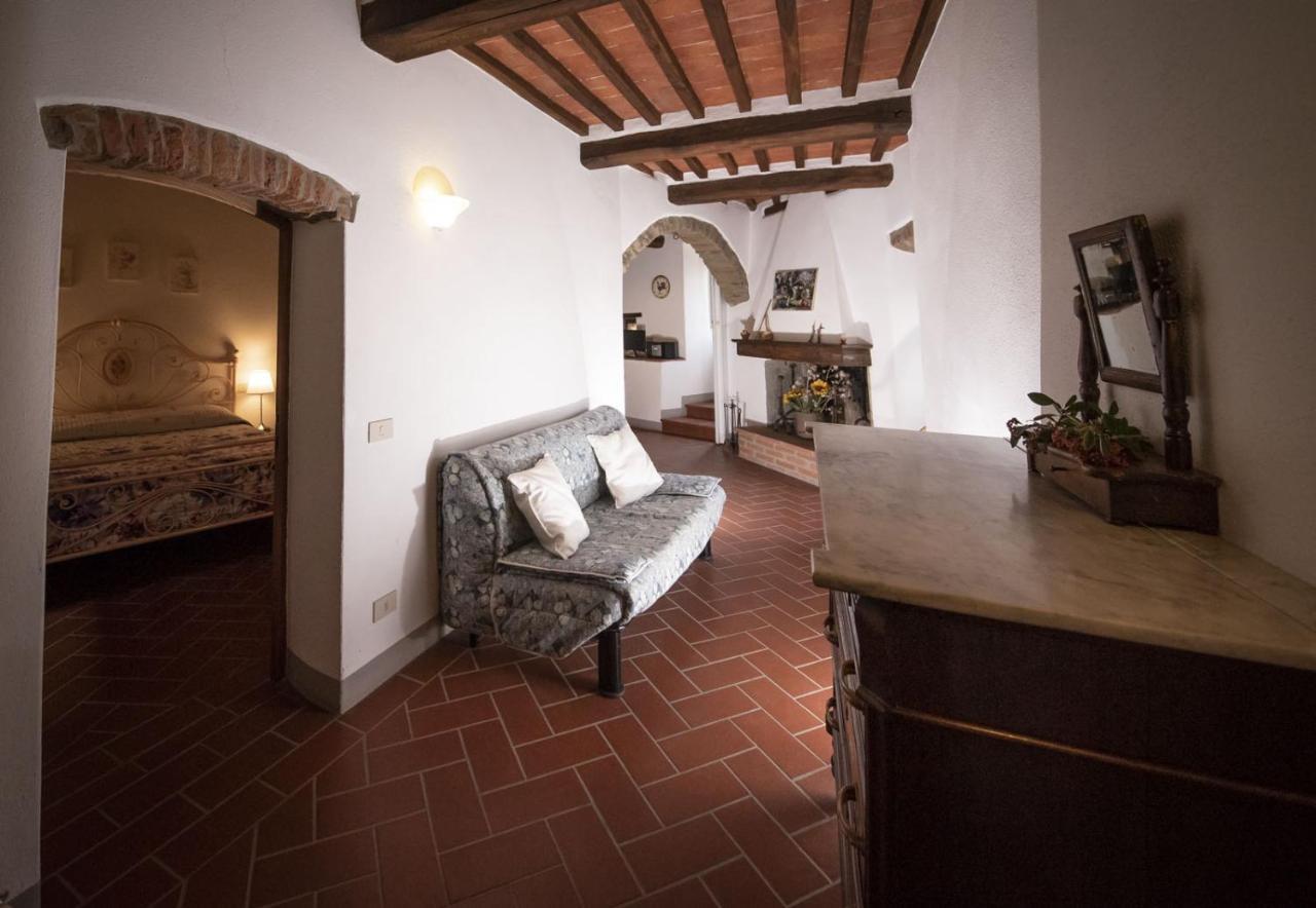 Апартаменты Casa Selvolini - Volpaia Рада ин Шанти Экстерьер фото
